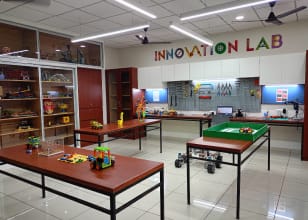 Robotics & AI Lab